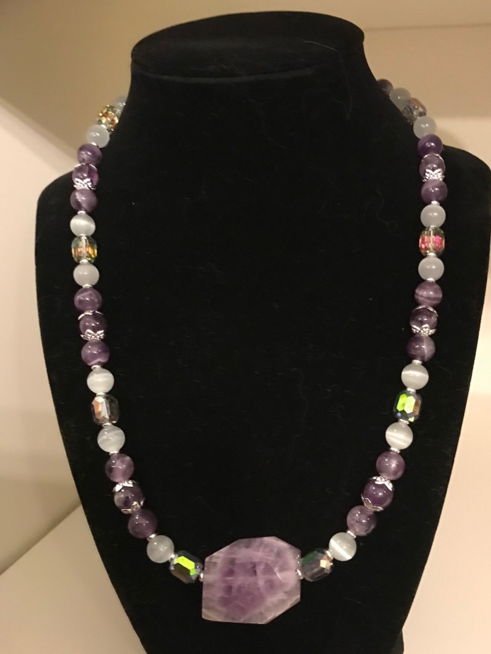 Purple Passion: Artisan necklace
